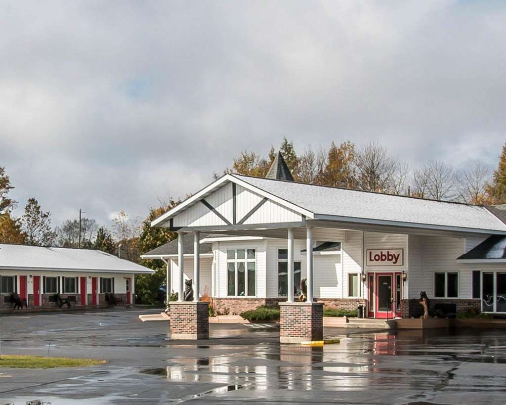 Econo Lodge Lakeshore Manistique Exterior foto